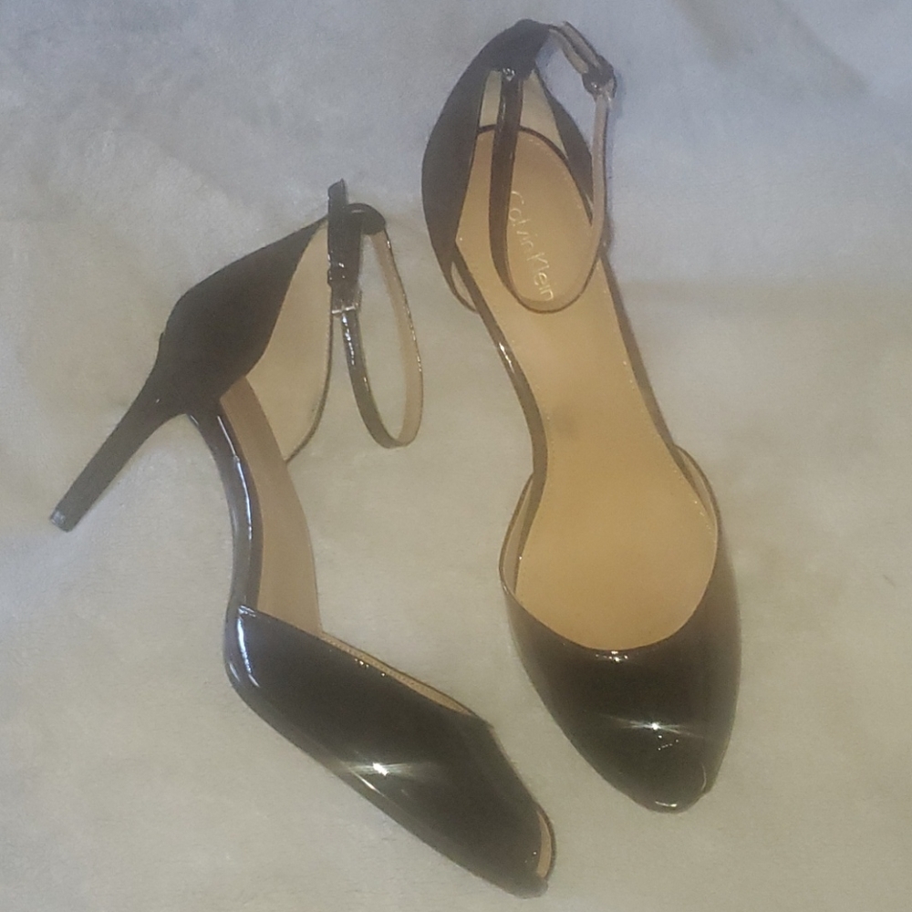 Calvin Klein Heels - Picture 3 of 8